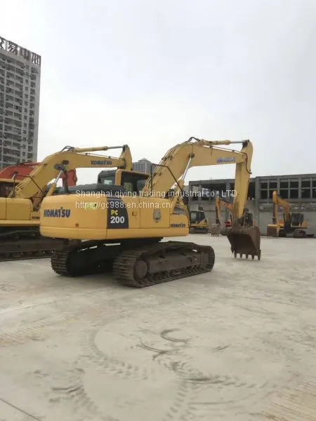 USED KOMATSU PC200 JAPAN MADE CRAWLER EXCAVATOR photo-2