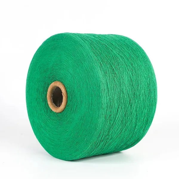 Open End Regenerated/Recycled Blended 70/30 Cotton Polyester Yarn for Glove Ne6s Green photo-2