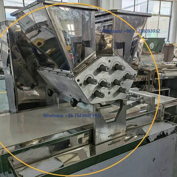 MOXIN Double ColorExtrusion and Wire Cutter Meringue Cookie Dough Cut Small Biscuit Danish Butter Cookies Make Machine Price photo-5