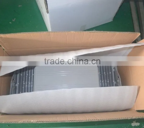 New Product!high Power 300w Led Flood Light Waterproof Outdoor Light for Field photo-6