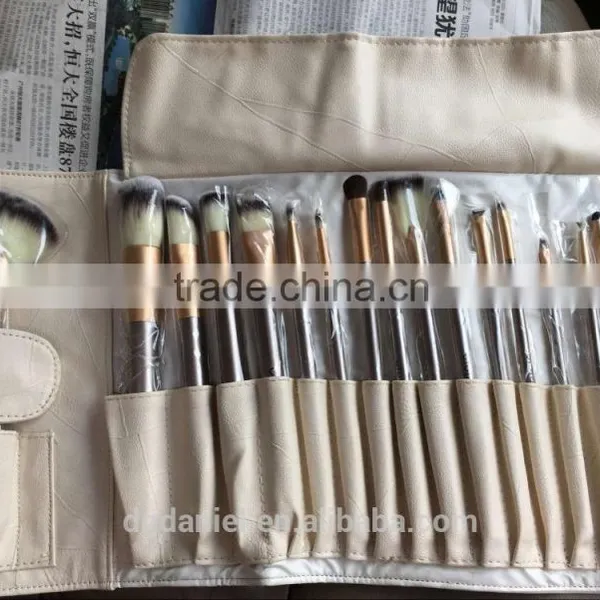 18pcs Rose Gold Ferrule Fashion Bag Makeup Brush Set photo-5