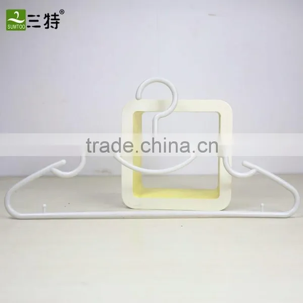 Hot Sale Plastic Clothes Hangers photo-2