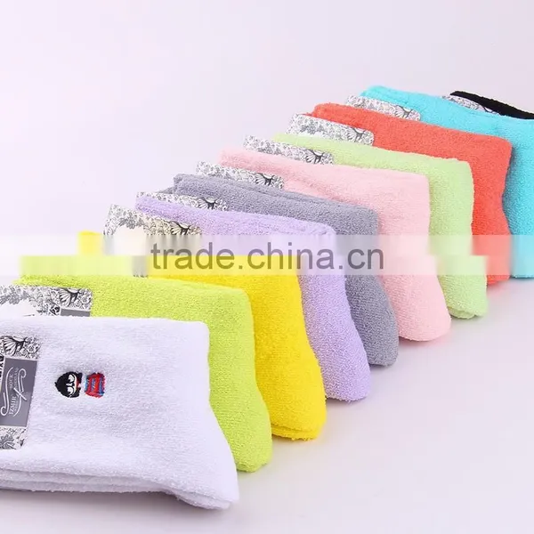 New Winter Circle Yarn Ugly Doll Stockings Embroidery Socks With Thick Warm Cotton Napped Hosiery photo-5