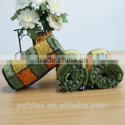Custom Woven Dobbi Jacquard Terry Hotel Towel photo-3