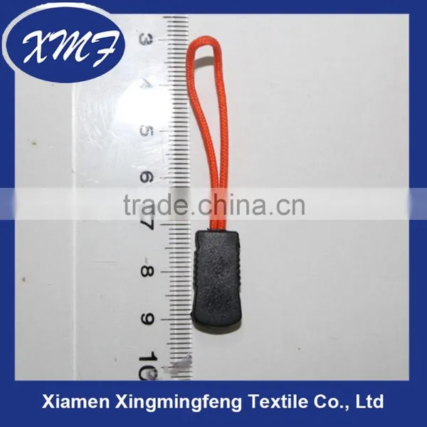 Plastic Zipper Puller With Nylon Red String photo-2