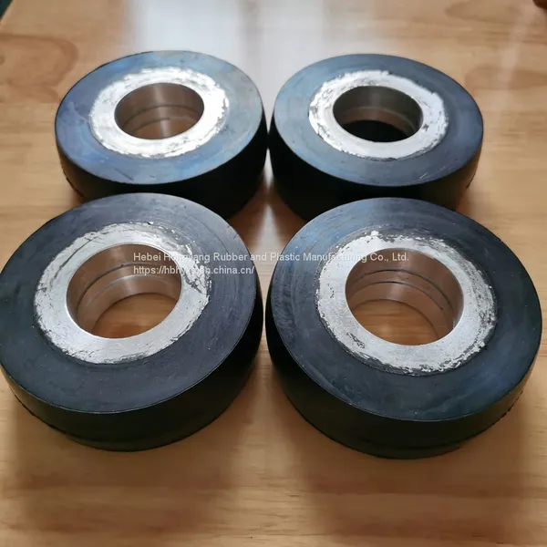Production and Supply of Rubber Coated Roller Iron Core Coated Rubber Roller Can be Customized photo-5