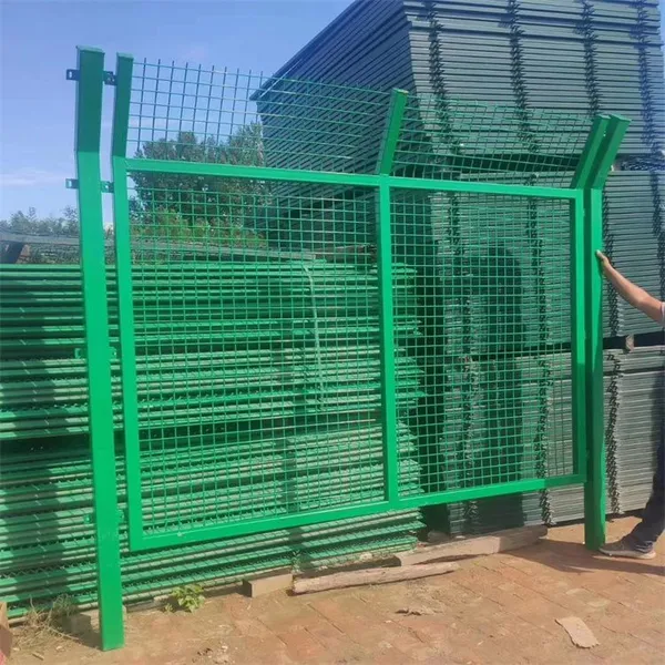 Specialized Production PVC Coated Safety Mesh Fence for Garden photo-2
