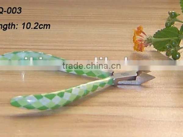 nail tool with surface coating treatment