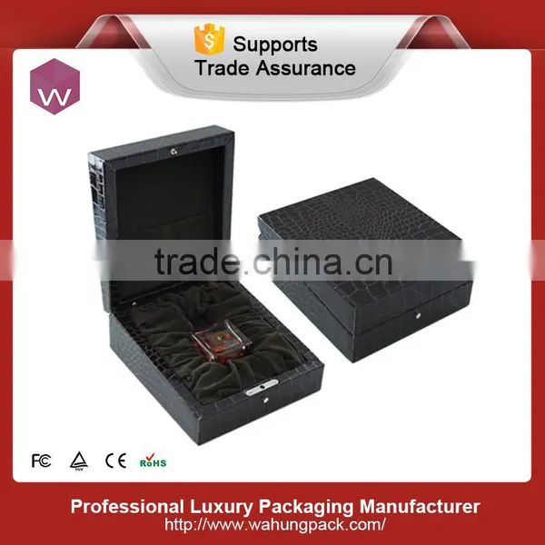 Luxury High Black Lacquer Wooden Perfume Bottle Box photo-3