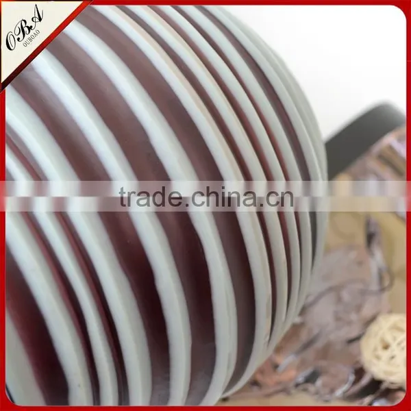 Best Selling Handmade Purple Carved Glass Vase With White Stripe photo-5