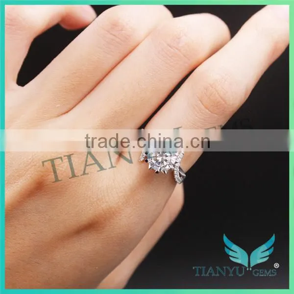 Customized Jewelry Engagement Ring White Gold 8 Hearts & 8 Arrows Moissanite Diamond Wedding Ring photo-6