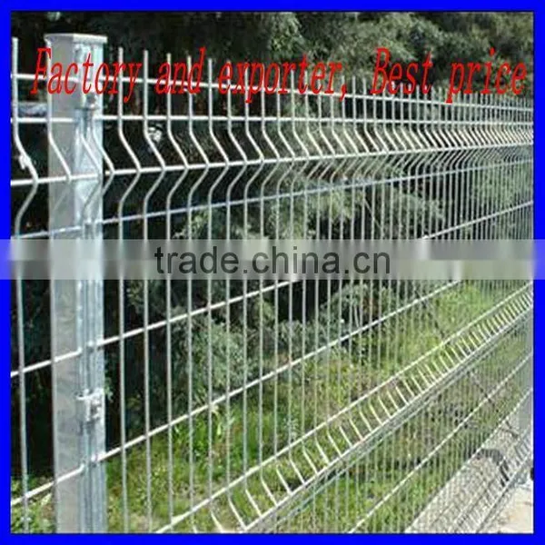 Beatiful Color Curvy Wire Mesh Fence Welded Wire Fence photo-4