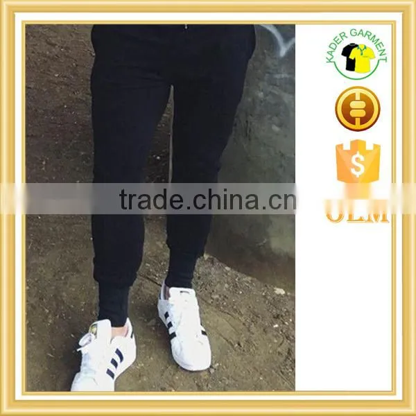 Custom Plain Gym Hoodie Tracksuits Slim Fit Tracksuit Man photo-3