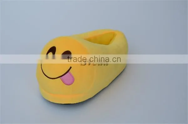 Latest Emoji Slipper Emoji Plush Slipper Soft Plush Toy Chinese Factory Wholesale Price photo-2