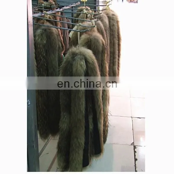 Natural Raccoon Fur Strips photo-6
