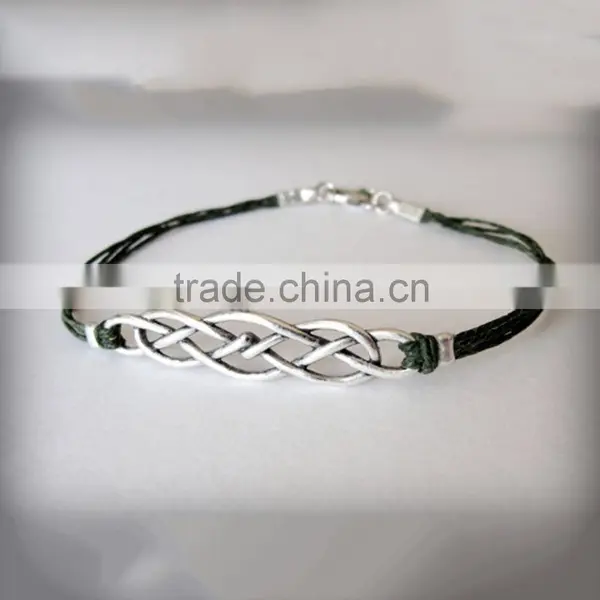 RetroStyle Red Rope Wax Cord Bracelet Metal Heart Charm Bangle Bracelet photo-2