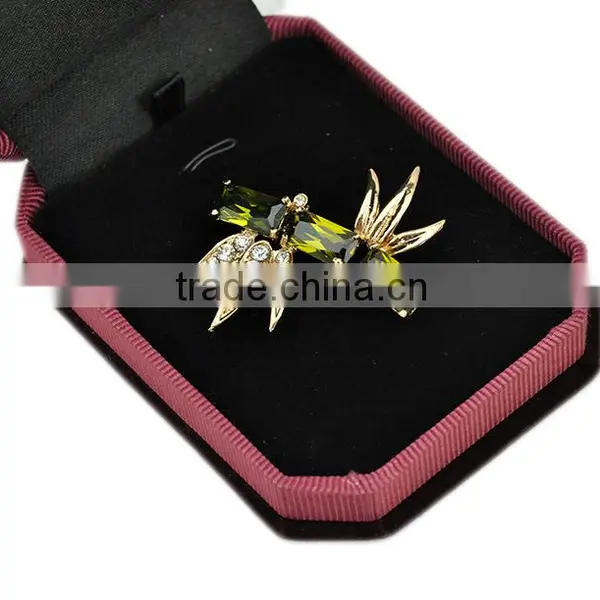 Aristocratic Chinese Style Bamboo Shaped Brooch for Invitations,custom Made Brooches photo-2