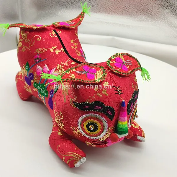 Chinese traditional handicraft cloth lucky tiger handmade gift