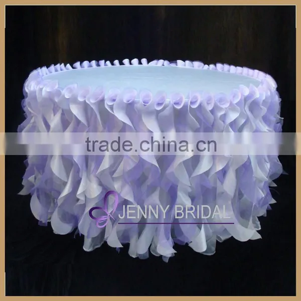 TC055B China Wholesale Black and White Ruffles Table Skirting Designs photo-5