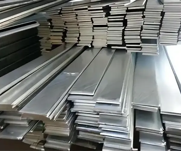 304L Stainless Steel Flat Bar Bright Annealed BA Finish Cold Drawn ASTM 5mm-50mm Thickness photo-3