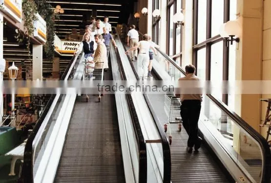 Moving Sidewalk Escalator in Mall