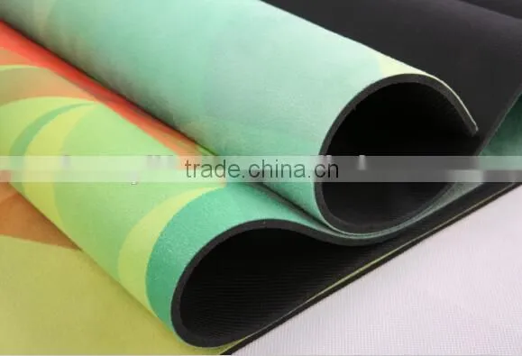Hot Yoga Mat Foldable Reversible Machine Washable Eco-Friendly Gym Mat photo-2
