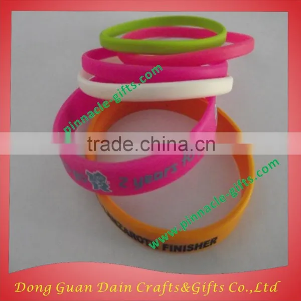 Free Design Japan Quality Standard Silicone Wristbands photo-4