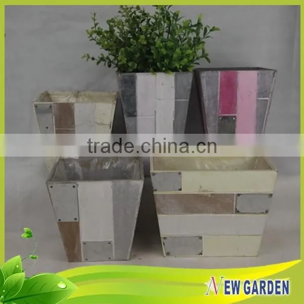 Advanced Materials Unique Sturdy Handmade Wooden Wall Basket