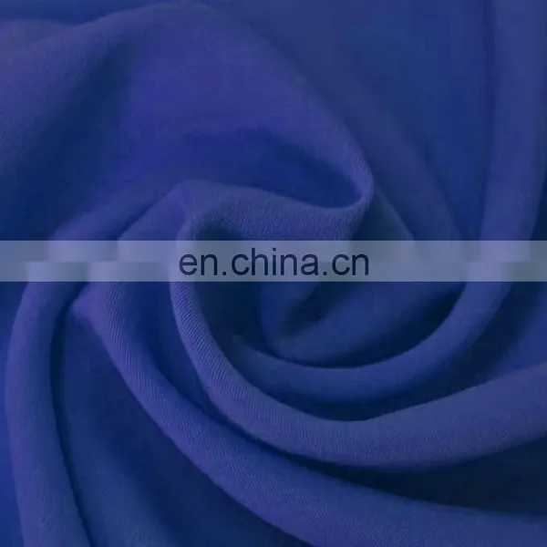 Chinese Factory Price Plain Polyester Peach Skin Microfiber Fabric photo-3