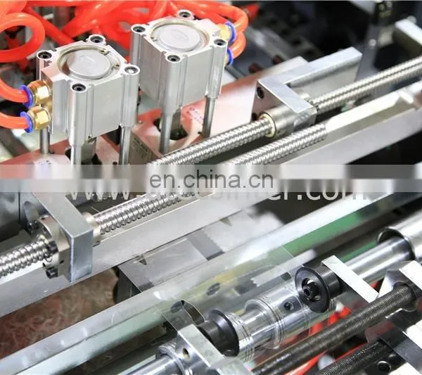 UTM800A CE Approval Certificate Automatic Toy Paper Display Box Window Patching Gluing Machine With Corner V Cut and Creasing photo-4