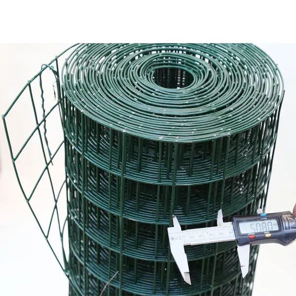 Strong Wave Welded Mesh Fence 3