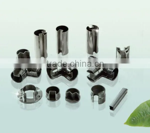 Modern Balcony Stainless Steel Railing Designs photo-3