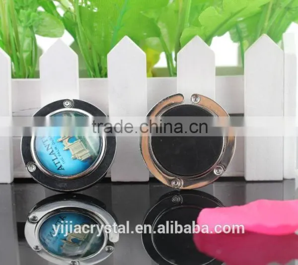 Factory Directly Sale Guarantee Quality Crystal Hook Schoolbag Lady Bag Usage