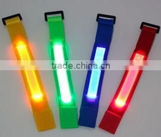 Wholesale High Quality Colorful Fashion Customized Nylon LED Flash Wristband photo-3