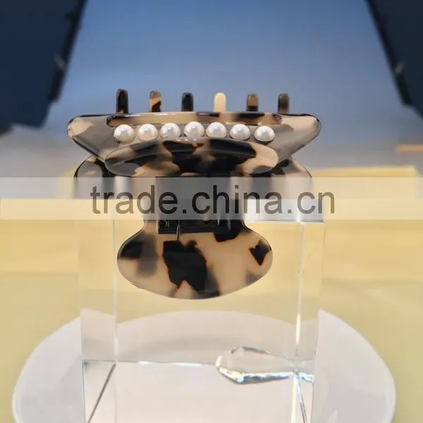 6 Teeth Handmade Pearl Decorative Hair Claw 2015 New Design Hollow Out Magic Clamps Chinese Suppliers for Fashion Claws photo-2