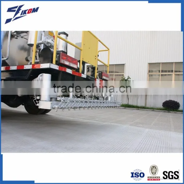 Asphalt Distributor Truck With Function and Operator Advice for Uses photo-2