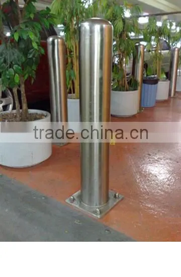 High Quality Different Design of Stainless Steel Road Bollard photo-2