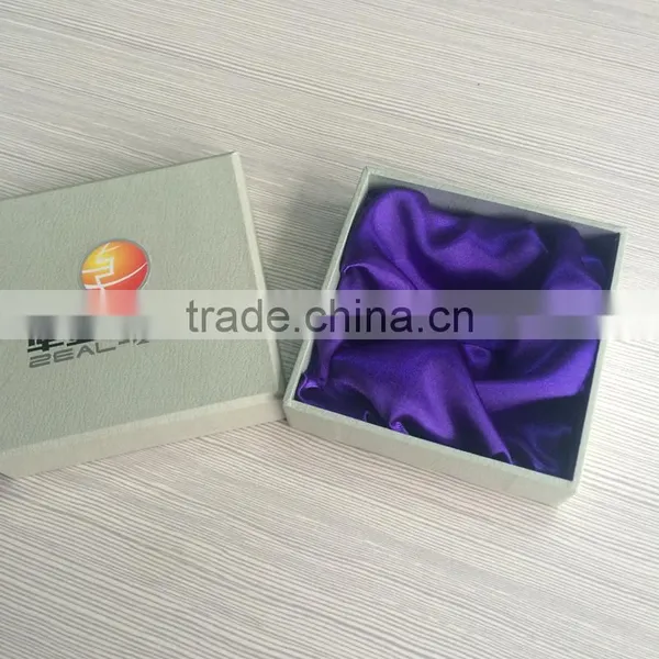 Custom White Delicate Jewelry Hardcover Gift Custom Box for Bracelet Satin Inside photo-2