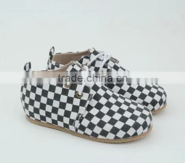 2012 Newest Sneaker Wholesale photo-2