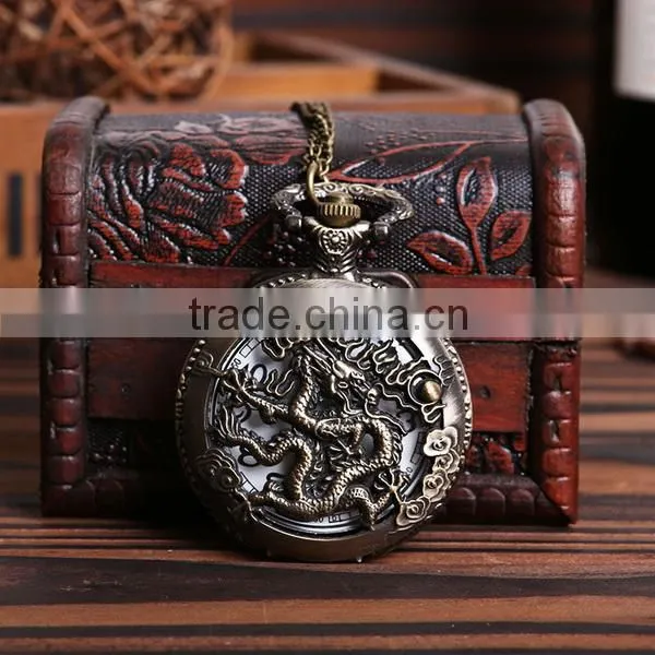 2016 China Classic Vintage Bronze Engraved Dragon Quartz Pocket Watch Pendent Chain Necklace Gift
