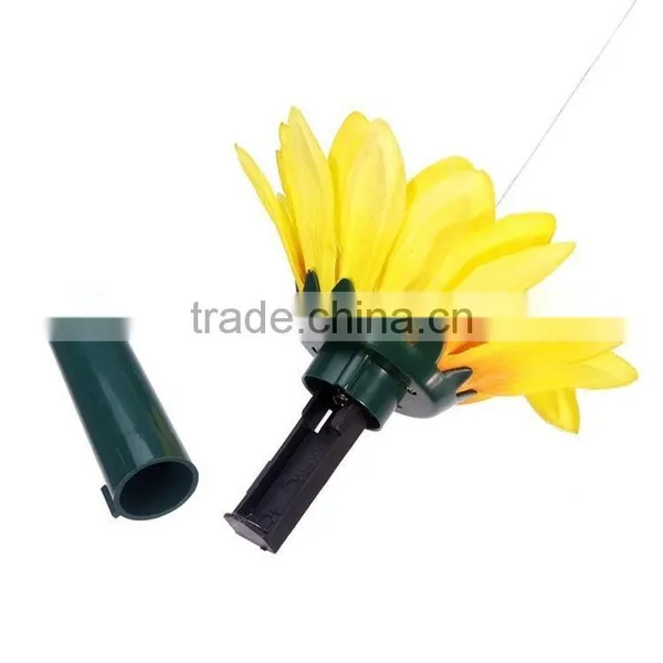 Kawachi Solar Fluttering Butterfly With Sunflower Panels photo-6