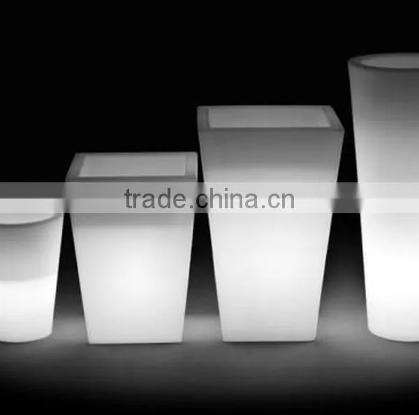 New Product High Reflective Plastic Flower Pot Mould Made in China photo-3