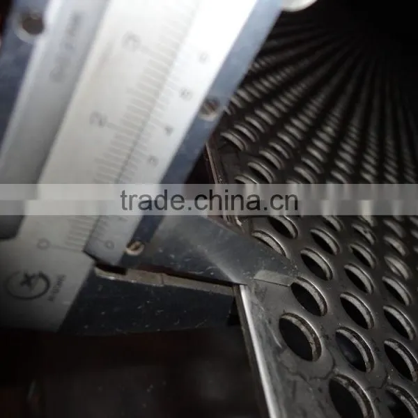 3mm Thickness Perforated Metal Sheet photo-3