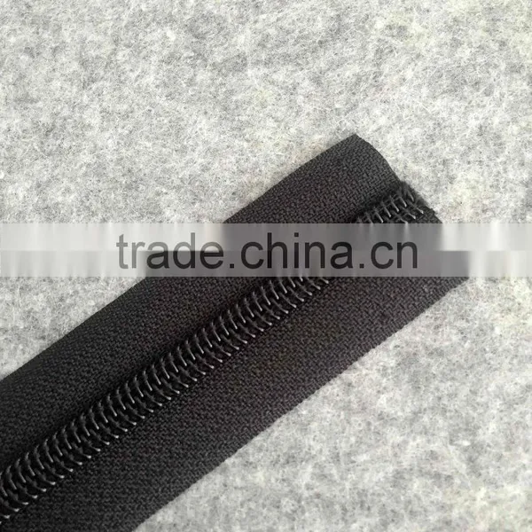 Customized 5# Water Proof Nylon Zipper Dull Finishing --- Chinese Coating Film photo-4