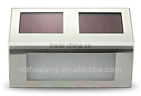 FQ-529 Modern Wall Mounted Stainless Steel Garden Solar Stair Step Lights With CE and ROHS Certificates photo-2