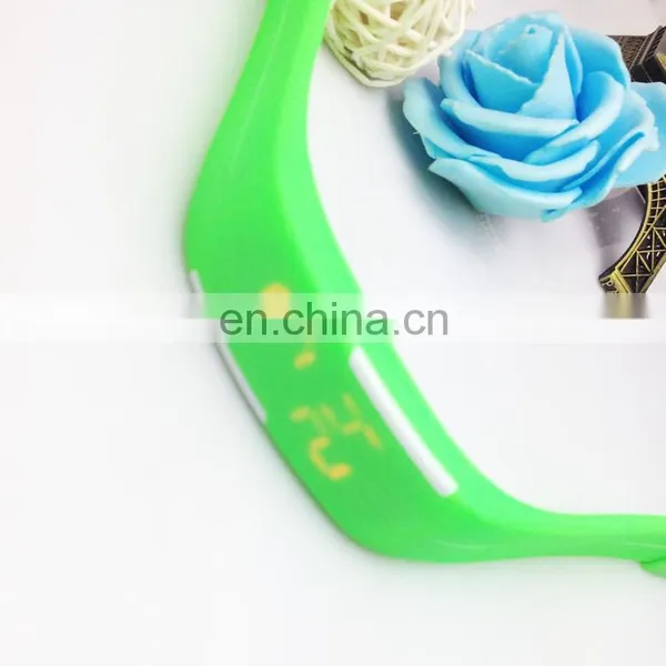 2015 New Waterproof Sports Wrist Watch Kids Waterproof Sport Watch photo-4