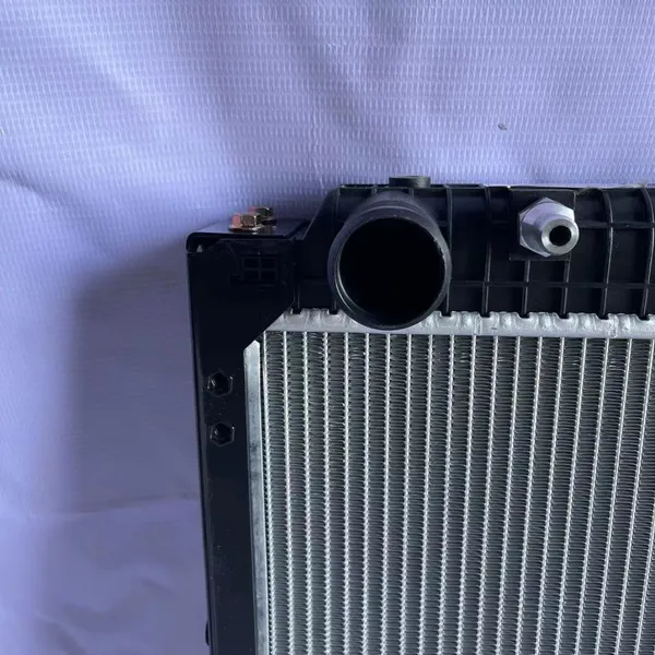 Shandongbeier Auto Tractor Engine Cooling System Parts 1301010-KM5K0 Radiator for Truck photo-5