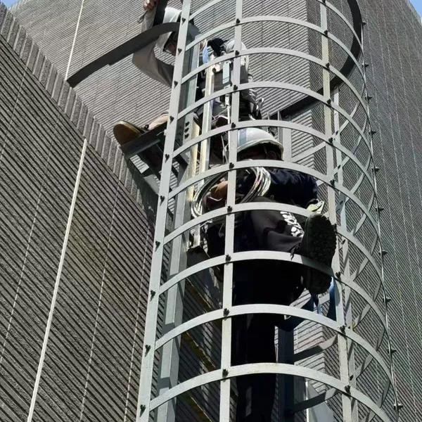 Stainless Steel Wire Rope Fall Arresting System Used for Fall Protection photo-3