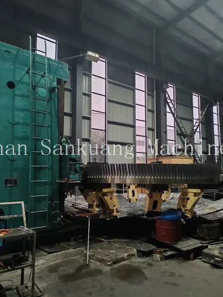 Custom Alloy Steel Gear Parts With Professional Gear Hobbing Machining photo-2