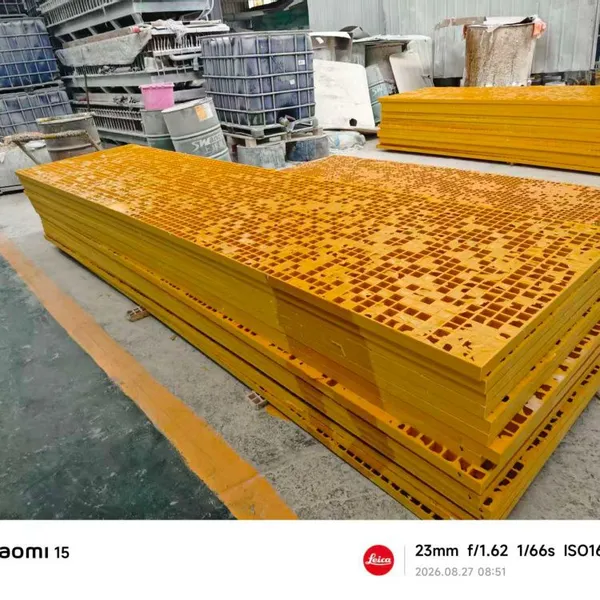 Watch Manufacturing Plant FRP Grating Dust Resistant Anti Slip Precision Assembly Floor Panel